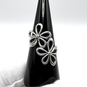 .925 Sterling Silver Double Flower Ring